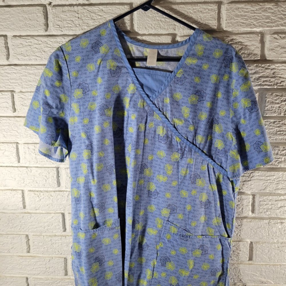 Nick and Sarah Scrub Top -- ITEM #1326